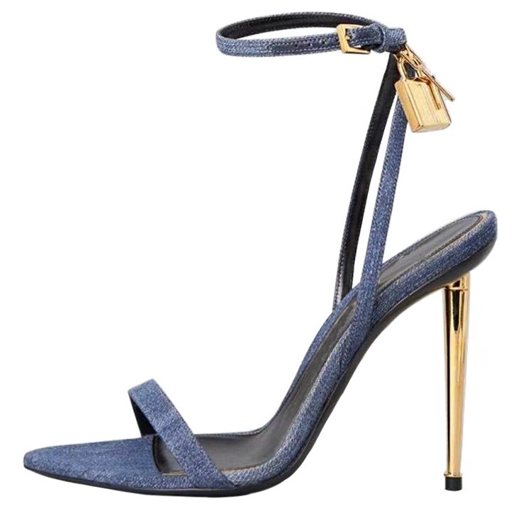 Sharp Pointed Gold Lock Strapp - Sandal Strappy Heeled recension och pris